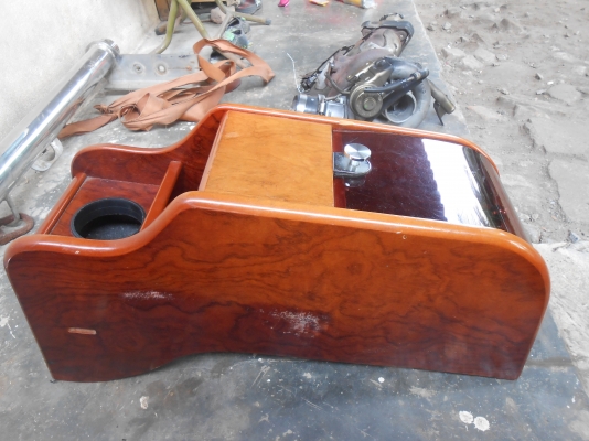 ขายกล่องคอลโซนกลาง