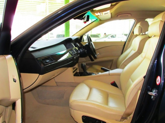 BMW SERIES 5 525i E60 AT ปี 2005