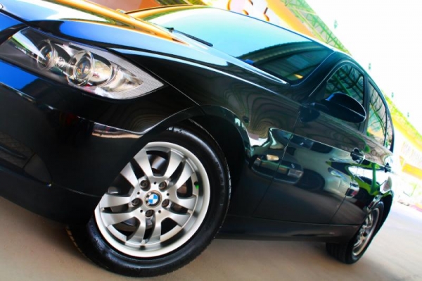 BMW 318 i 2.4 ปี 2007