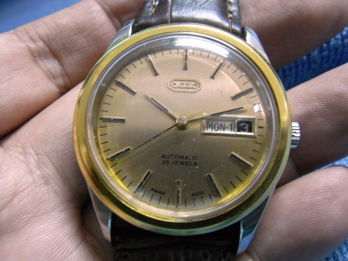 12ธ.ค.((น้าเล็ก)) นำเสนอนาฬิกา ข้อมือ หลายเรือน 12ธ.ค.((น้าเล็ก)) นำเสนอนาฬิกา ข้อมือ หลายเรือน