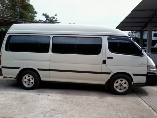 ขายรถตู้หัวจรวดหลังคาสูงปี 2003