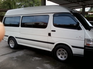 ขายรถตู้หัวจรวดหลังคาสูงปี 2003