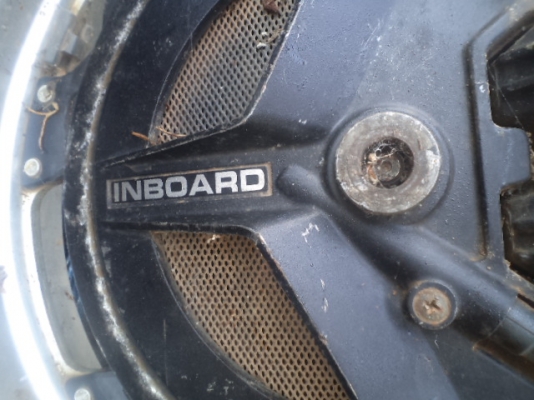 ขายล้ออะลูมีเนียม  มอเตอร์ไซค์ บิ๊กไบค์ พร้อมยาง ขอบ 16 นิ้ว กับขอบ 17 นิ้ว หน้ากว้าง (เป็นรุ่น Honda )