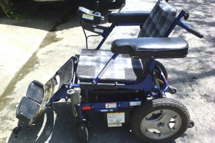 ไฟแนนซ์ ทีมงาน Truck2hand รายละเอียด รถวิลแชร์ไฟฟ้า suzukiจากญี่ปุ่น เหมาะสำหรับผู้สูงอายุ คนพิการ  กรุณากรอกรายละเอียด...รถวิลแชร์ไฟฟ้า suzukiจากญี่ปุ่น เหมาะสำหรับผู้สูงอายุ คนพิการ  รถวิลแชร์ไฟฟ้ามือสอง suzuki จากญี่ปุ่น สามารถปรับนอนได้ เหมาะสำหรับผู้