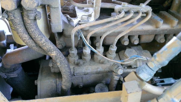 Komatsu D2-6 ตีนเป็ด สไลท์ใบมีดได้