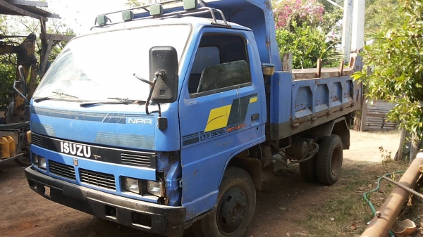 ***ขายแล้วครับขอบคุณ Truck2hand ขาย6ล้อดั๊มดิน ราคาเบาๆ "ซื้อ1ได้2เครื่อง" ISUZU KS คัสซี77 วางเครื่องNISSAN ED60 100HP(ไม่มีใบคุม)เครื่องดี แรงดี ติดง่าย ไม่เยิ้ม เผาหัว ช่วงล่างFหลัง(Fเล็ก) คัสซีดี มีตามดบ้าง ข้างในคัสซีสวย กระบะดั๊มเหล็ก4ตัน