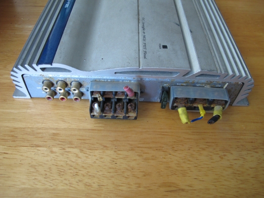 Alpine MRV-F305 4/3/2Channel