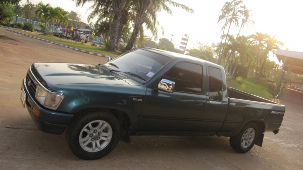 ขายรถกระบะไมตี้เอ็กโปร่งหน้า/หลังตาเต็ม+พวงมาลัยพาเวอร์...เครื่องดีไม่ไอไม่จามสภาพพร้อมใช้งาน.... เอกสารพร้อมโอน+ภาษีขาดมิุถุนายน57.....รถปี1991 บอดี้ปี1997โปร่งหน้า/หลังตาเต็ม+สีเขียวสวยๆ+ยางดีทั้ง4เส้น+แอร์เย็นจัด+ชีดี+MP3+แม๊กไลเนอน์ใหม่+ล้อแม็ก รถสภาพ