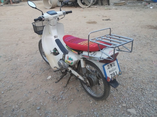 ขาย คุรุสภา ทะเบียนเต็ม พร้อมโอน รถสภาพสวยตามรูป