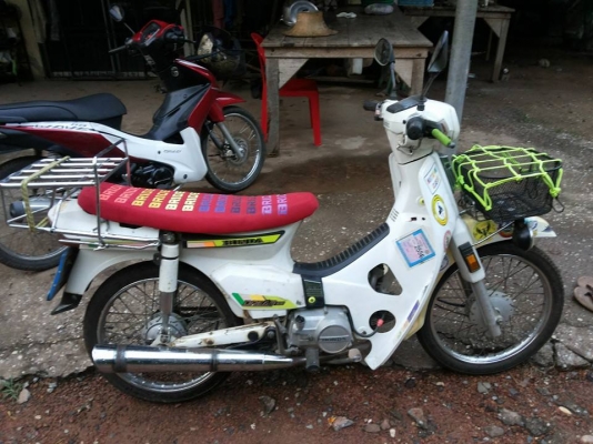 ขาย คุรุสภา ทะเบียนเต็ม พร้อมโอน รถสภาพสวยตามรูป