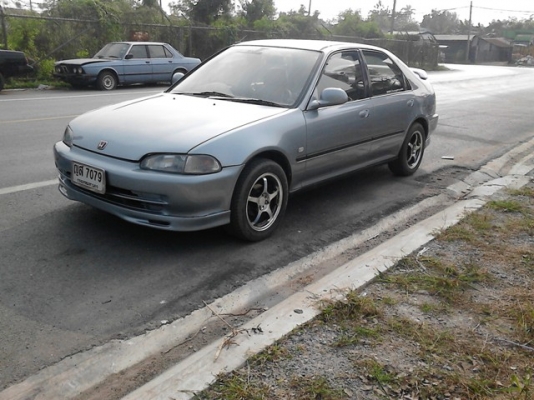 ขายcivic เตารีด ปี95 วีเทค หัวฉีด ออโต้ เดิมมากม๊าก ราคา87000 ต่อรองได้