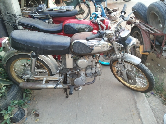 ขาย S90 มีเล่มครบ ไม่โอน รถประกอบไหม่