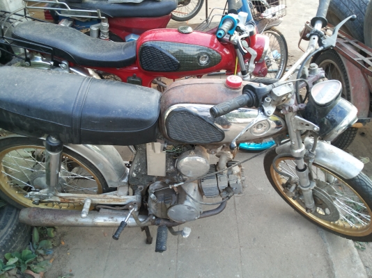 ขาย S90 มีเล่มครบ ไม่โอน รถประกอบไหม่