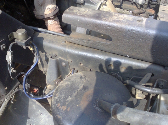 ขายหกล้อดั้มพ์อีซูสุ NPR59LU 115 ดั้มพ์สามมิตร F หน้า-หลัง แอร์เย็น