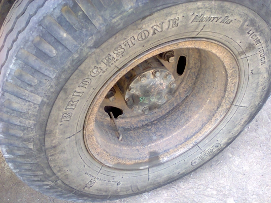 ขายหกล้อดั้มพ์อีซูสุ NPR59LU 115 ดั้มพ์สามมิตร F หน้า-หลัง แอร์เย็น