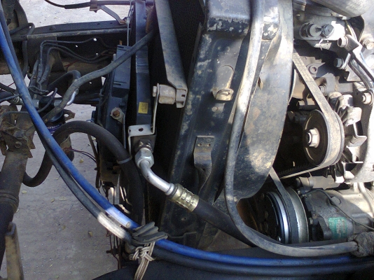 ขายหกล้อดั้มพ์อีซูสุ NPR59LU 115 ดั้มพ์สามมิตร F หน้า-หลัง แอร์เย็น