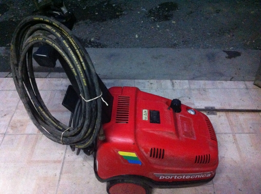 ปั๊มอัดฉีด ไฟ 220 โวล์ว มอเตอร์ 5 แรง