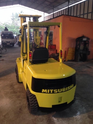 ขาย ฟอล์คลิฟต์ 3.5 ตัน ดีเซล เสายกสูง 5 เมตร เก่านอก ขาย ฟอล์คลิฟต์ 3.5 ตัน ดีเซล เสายกสูง 5 เมตร เก่านอก