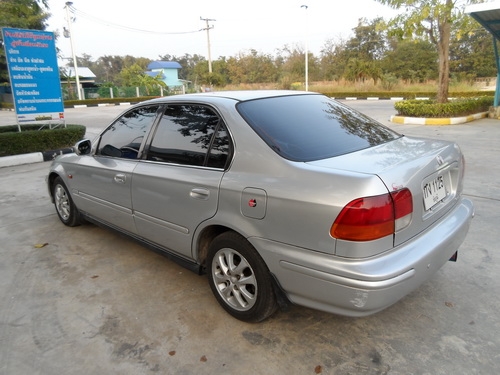 ขาย Civic V-tec (ตาโต) ขาย Civic V-tec (ตาโต)