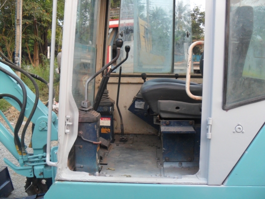 ขายรถแบคโฮ KOMATSU PC 40-6