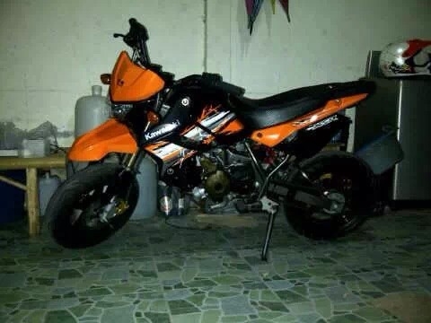 ขาย KSR ตัวใหม่ รถปี2012 สี ส้มดำ รถผู้หญิงใช้ ใหม่ มากๆๆๆ เดิม