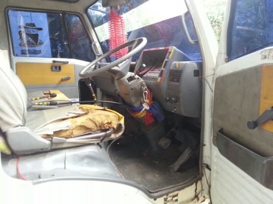 รถฮีโน่ 6 ล้อดั้ม FB 112 117 แรงม้า. สนใจติดต่อ 081 - 6079515 รถฮีโน่ 6 ล้อดั้ม FB 112 117 แรงม้า. สนใจติดต่อ 081 - 6079515