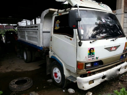 รถฮีโน่ 6 ล้อดั้ม FB 112  117 แรงม้า.  สนใจติดต่อ 081 - 6079515