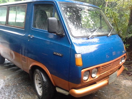 รถตู้ toyota hiace rh11 เครื่องดีเซล5เกียร์ รถตู้ toyota hiace rh11 เครื่องดีเซล5เกียร์