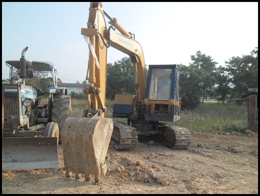 แมคโคร PC 60 รุ่น 3