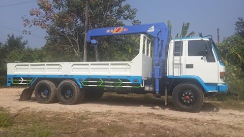 ขายรถสิบล้อมีเครน ISUZU ROCKY 175