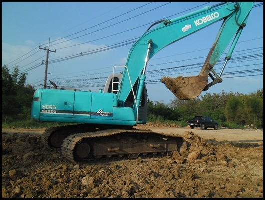 แมคโคร SK 200