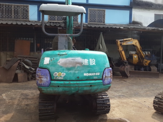 ขาย รถขุด KOMATSU รุ่น PC30-7E- แทร็กเหล็ก  มือสองญี่ปุ่น