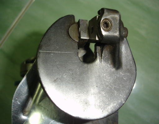 ขายเครื่องตัดแผ่นโลหะด้วยไฟฟ้า ยี่ห้อ makita รุ่น JS1600 ขนาด 1.6mm 300 วัตต์