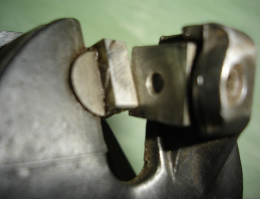 ขายเครื่องตัดแผ่นโลหะด้วยไฟฟ้า ยี่ห้อ makita รุ่น JS1600 ขนาด 1.6mm 300 วัตต์