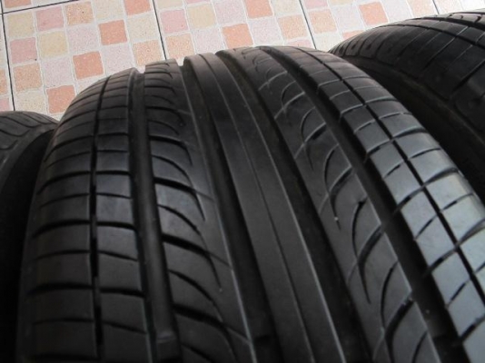 ขายยาง DEESTONE VINCENT 205-55-16 ปี2511 ดอกแน่นๆ (1ชุด)