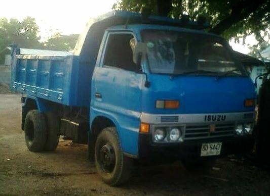 ***ขายแล้วครับขอบคุณ Truck2hand ขาย6ล้อดั๊ม3คิว"ดั๊มกระป๋อง" ISUZU TL วางเครื่อง110แรง(ลงเล่ม) แรงดี แน่น ช่วงล่างเดิม คัสซีดีไม่ปะไม่ดาม กระบะดั๊ม3ตัน ยิงหน้า สภาพดีพื้นดี ข้างดีไม่ผุ สาดสีมาใหม่ ยางดี6เส้น หัวดีภายในดีคอนโซลดี พร้อมใช้ พร้อมลุ
