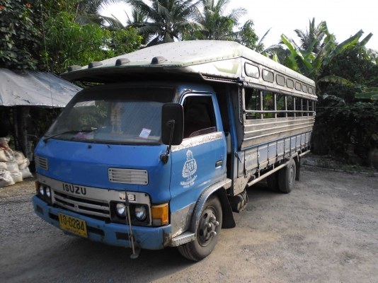 ขาย 6 ล้อ สองแถว KS -31  กระบะยาว 5 เมตร