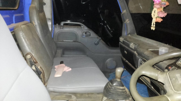 ***ขายแล้วครับขอบคุณ Truck2hand ขาย6ล้อดั๊มเกษตรสวยๆ ISUZU NPR120 NPR66LX5T ห้างแท้ฝาขาวปี41 เครื่องเดิม4HF1 120แรง แน่นๆฟิตมาใหม่ แรงดี ช่วงล่างFหลังคัสซีสวยเดิมไม่ผุ ไม่ปะไม่ดาม กระบะดั๊มเกษตรพื้นเหล็กฝาข้างเนียมคอกเหล็กกล่องสภาพสวย ต่อใหม่ไม่นาน ยาว4.3