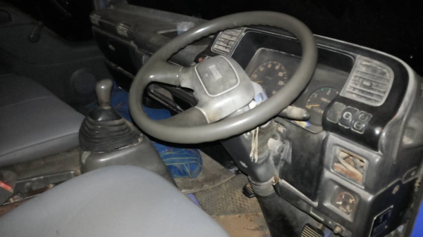 ***ขายแล้วครับขอบคุณ Truck2hand ขาย6ล้อดั๊มเกษตรสวยๆ ISUZU NPR120 NPR66LX5T ห้างแท้ฝาขาวปี41 เครื่องเดิม4HF1 120แรง แน่นๆฟิตมาใหม่ แรงดี ช่วงล่างFหลังคัสซีสวยเดิมไม่ผุ ไม่ปะไม่ดาม กระบะดั๊มเกษตรพื้นเหล็กฝาข้างเนียมคอกเหล็กกล่องสภาพสวย ต่อใหม่ไม่นาน ยาว4.3