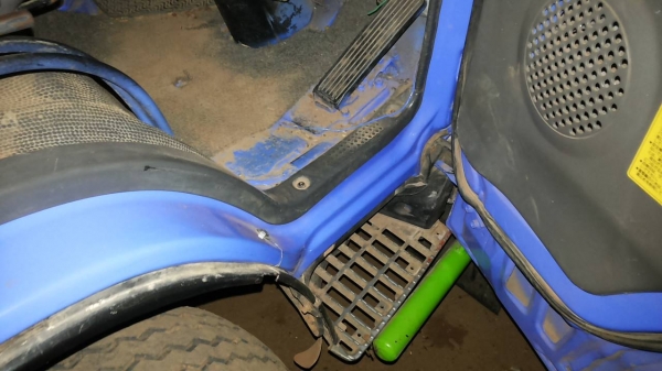 ***ขายแล้วครับขอบคุณ Truck2hand ขาย6ล้อดั๊มเกษตรสวยๆ ISUZU NPR120 NPR66LX5T ห้างแท้ฝาขาวปี41 เครื่องเดิม4HF1 120แรง แน่นๆฟิตมาใหม่ แรงดี ช่วงล่างFหลังคัสซีสวยเดิมไม่ผุ ไม่ปะไม่ดาม กระบะดั๊มเกษตรพื้นเหล็กฝาข้างเนียมคอกเหล็กกล่องสภาพสวย ต่อใหม่ไม่นาน ยาว4.3