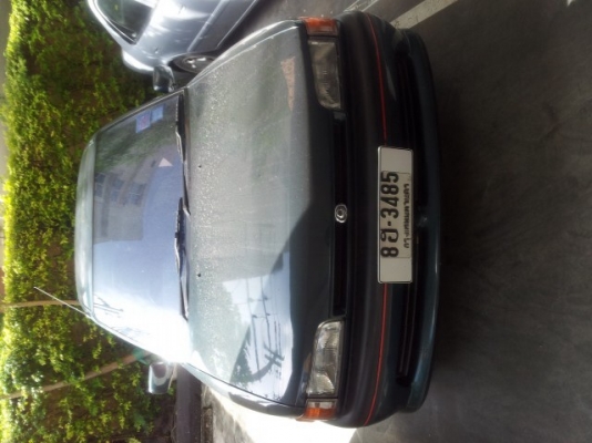 รถ Mazda รุ่น 323 รถบ้าน สภาพดีมาก พร้อมใช้