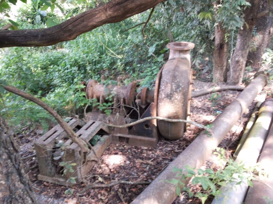 เรือดูดทราย เครื่อง HINO EH700 ท่อดูด 10 นิ้ว มีหลังคา อุปกรณ์ใช้งานมีครบ