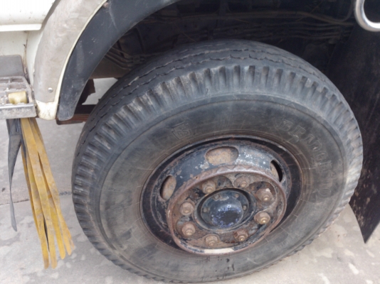 ขายรถ 10 ล้อเทเลอร์ NISSAN UD CW430 ใส่เครื่อง EM100 220 แรงม้า 2 เพลา ราคา 700000