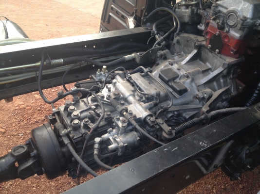 ขายอีกคัน 6 ล้อ HINO MEGA เครื่อง JO8C ระบบน้ำมัน ยาง 825 ขอบ 16 รถช่วงยาวทำใหม่หมดทั้งคัน เช็คเครื่องยนต์ เกียร์ แอร์ เฟืองท้าย ระะไฟ พร้อมวิ่งทะเบียนพร้อมครับ รีบเลยครับ