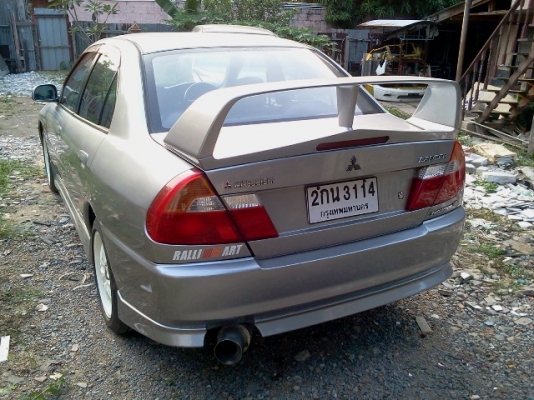 ขายtaxi ท้ายเบนซ์ ปลดเป็นรถบ้านครับ ใส่part evo4 120000