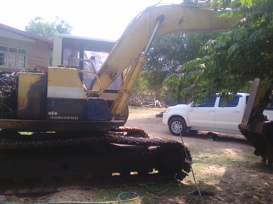 แบคโฮ KOMATSU PC120-5