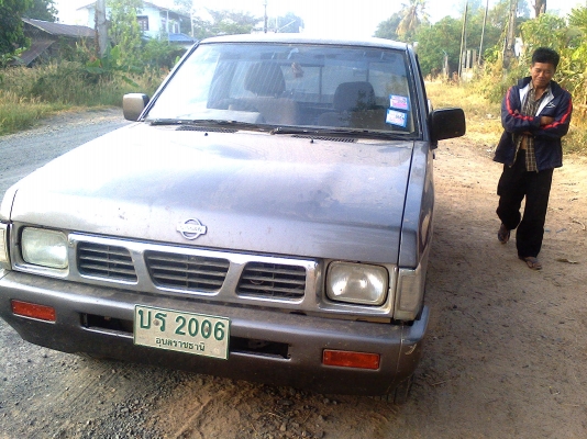 นิสสัน ฝาแดงหัวเดียว