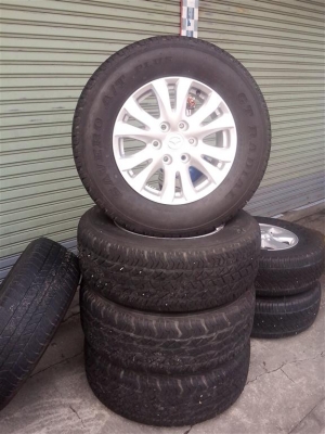 ขายเเม๊กพร้อมยาง มาสดร้า 265-65-17 ยางปี 2010