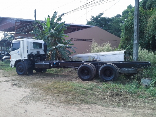 ขายรถสิบล้อ HINO MAGA 212 แรงม้า ปี47 สภาพสวย ยาว7.50เมตร
