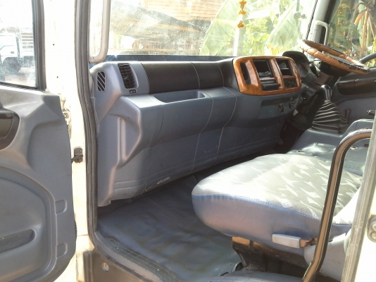 ขายรถสิบล้อ HINO MAGA 212 แรงม้า ปี47 สภาพสวย ยาว7.50เมตร